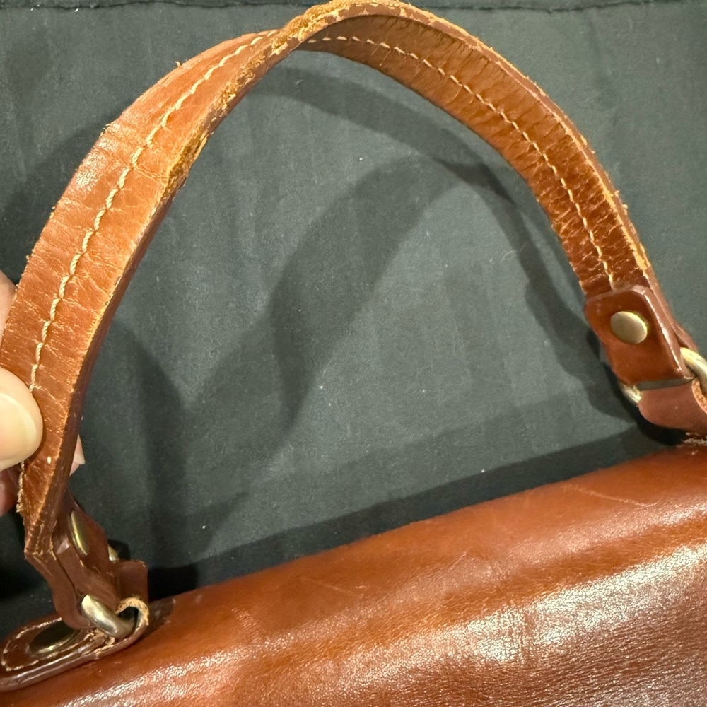 Vintage Etienne Aigner Brown Leather Handbag - Picture 8 of 8